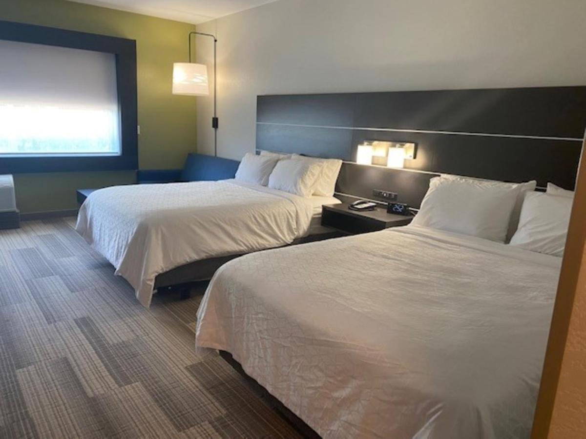 Holiday Inn Express & Suites Warrensburg North By Ihg Екстер'єр фото