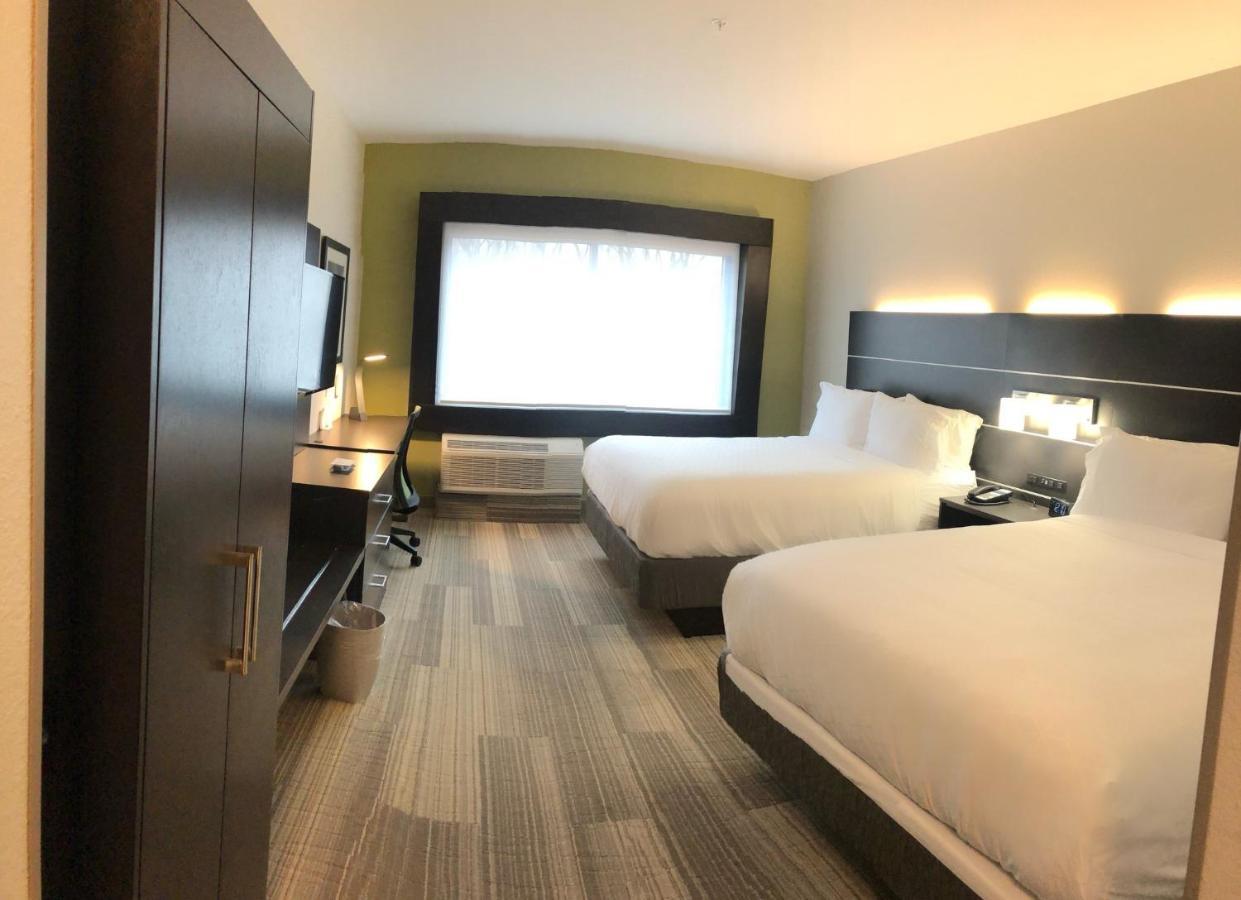 Holiday Inn Express & Suites Warrensburg North By Ihg Екстер'єр фото
