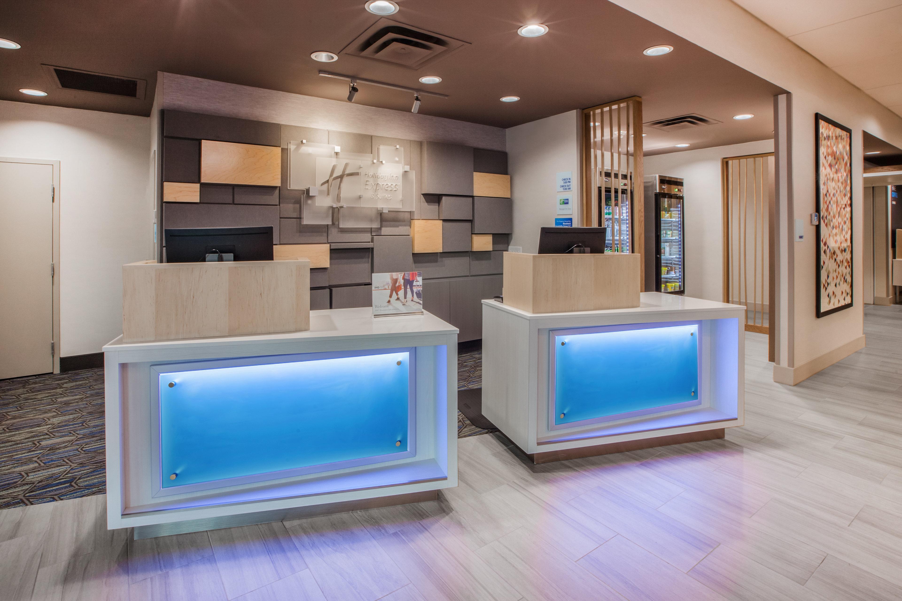 Holiday Inn Express & Suites Warrensburg North By Ihg Екстер'єр фото